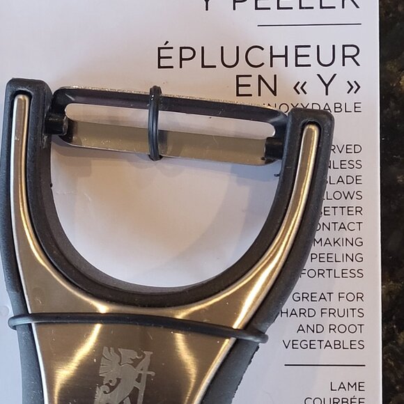 Brand New Sabatier V Peeler - 4 Available - Picture 1 of 2